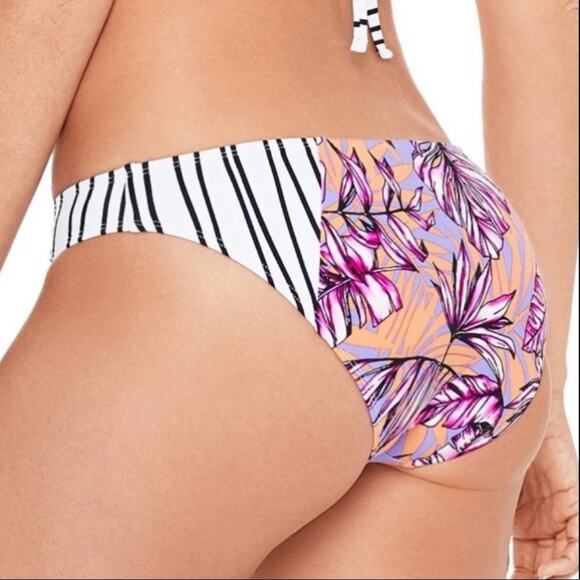 Salt+Cove LILAC Juniors' Hawaii Bikini Swim Bottom - Picture 2 of 6